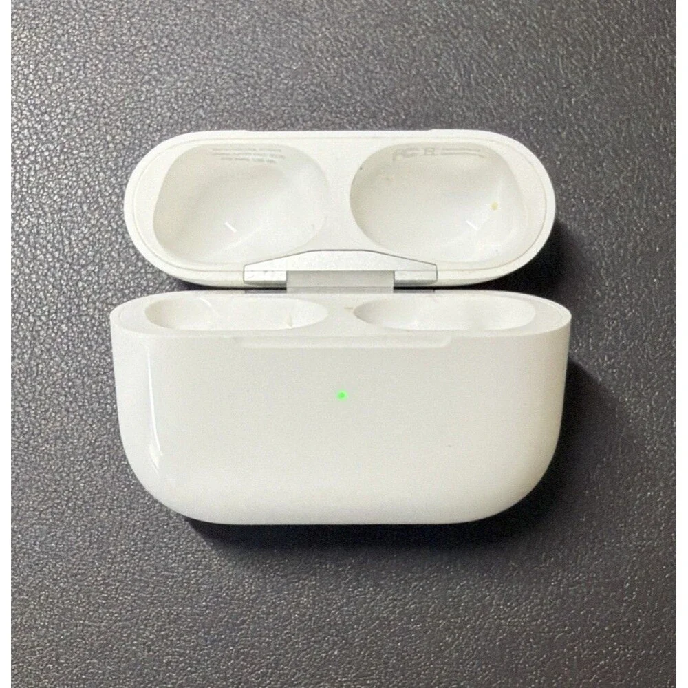 Genuine Apple Airpods Pro 1st Generation Charging Case ONLY A2190 Lightning!
